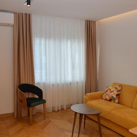Apartamento Unca Belgrado Exterior foto