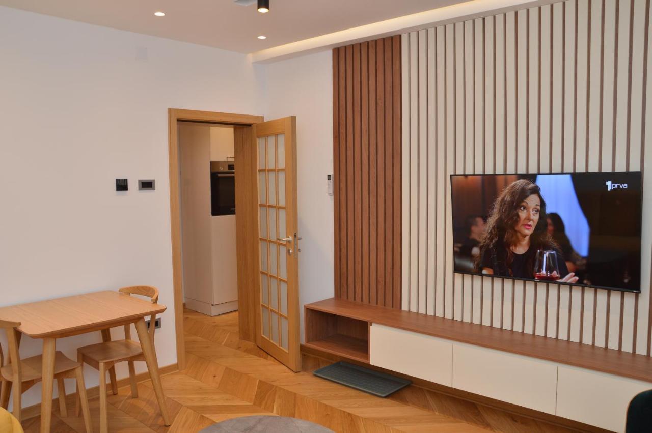 Apartamento Unca Belgrado Exterior foto